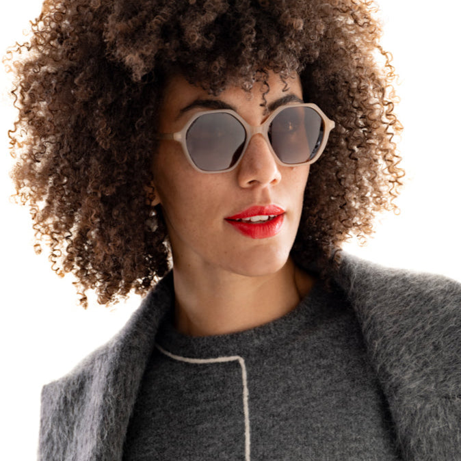 Woman wearing Frank and Lucie Eyewill sunglasses from the Sunday Essentials Couleur Locale collection – geometric frame
